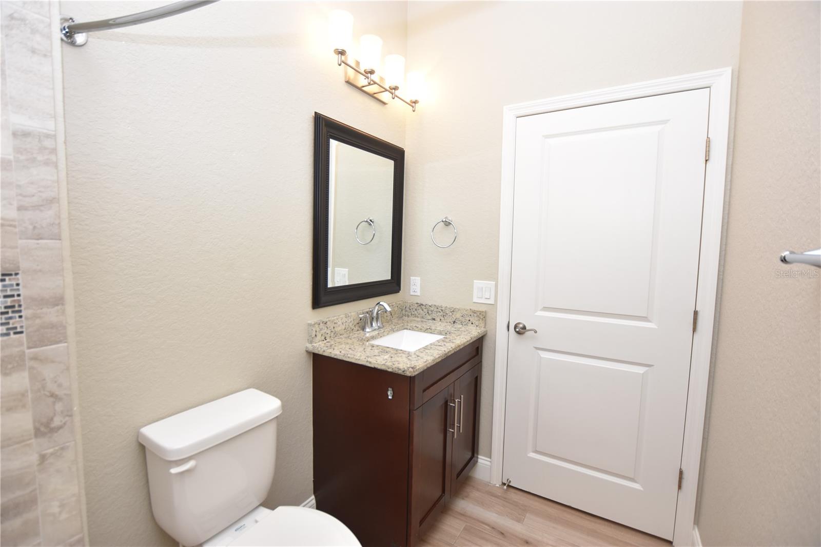 Image 35 of 45 For 6986 Highlands Creek Avenue