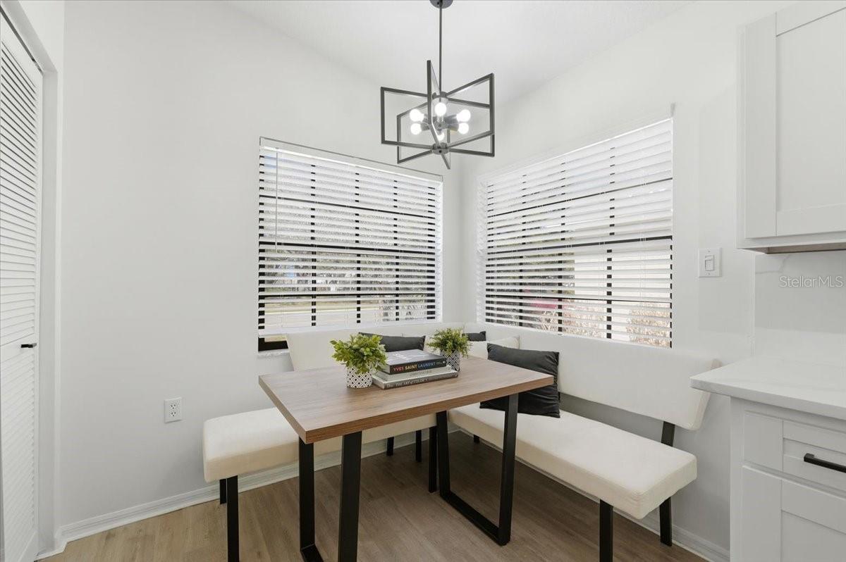 Image 12 of 69 For 669 Eagle Run