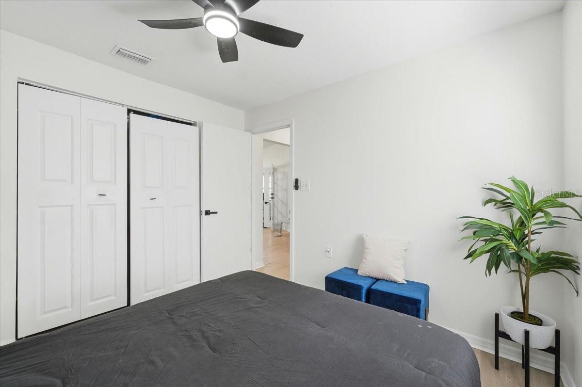 Image 19 of 69 For 669 Eagle Run