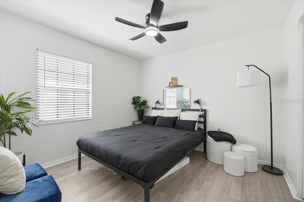 Image 20 of 69 For 669 Eagle Run