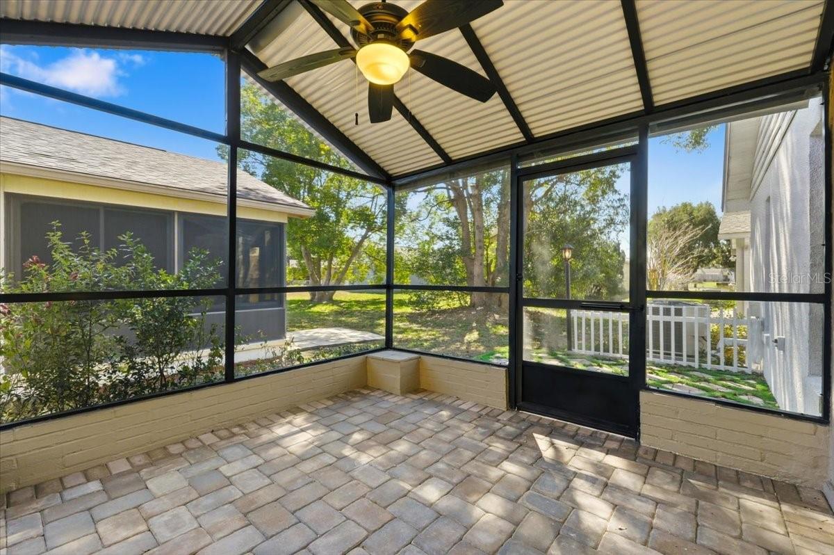 Image 24 of 69 For 669 Eagle Run