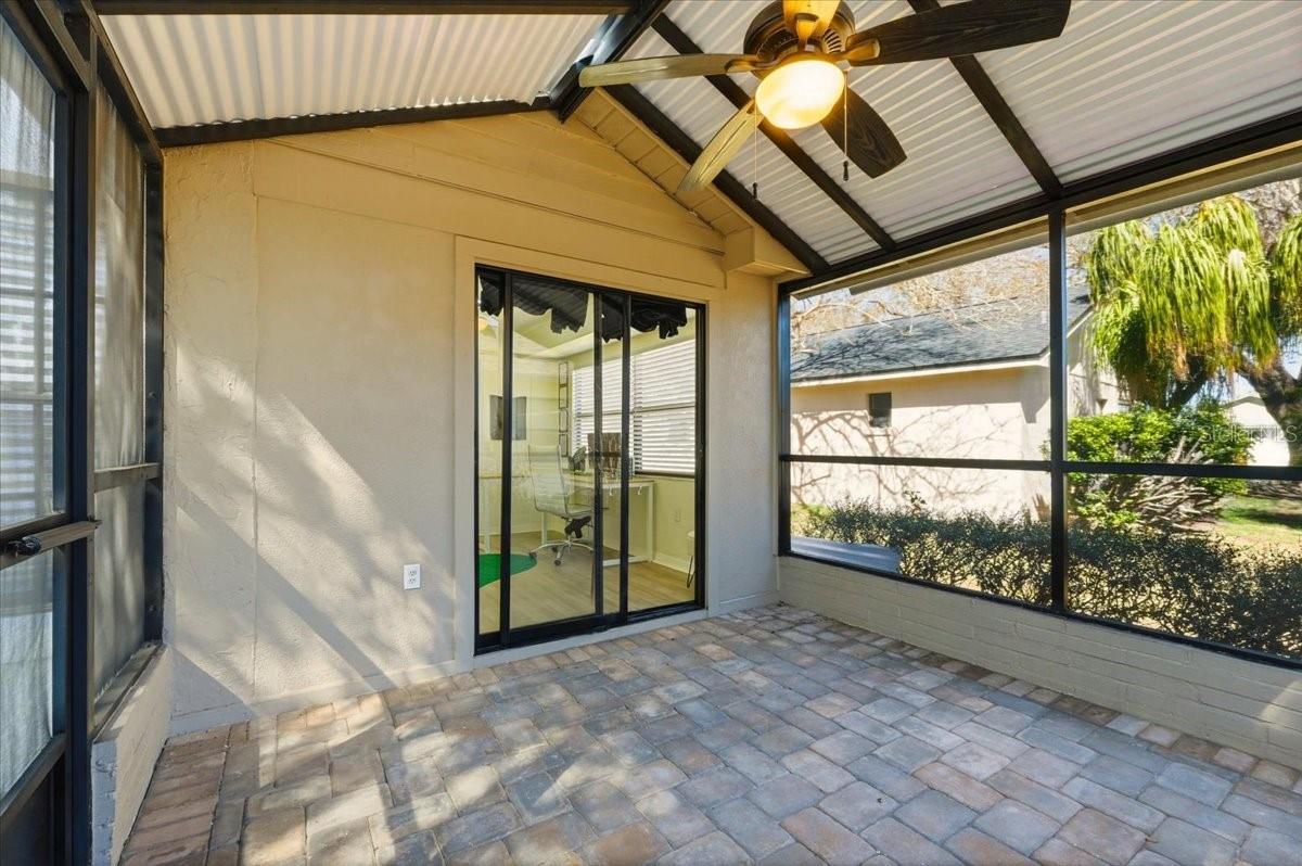 Image 25 of 69 For 669 Eagle Run