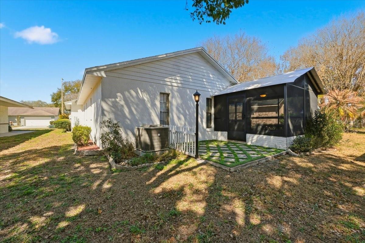 Image 26 of 69 For 669 Eagle Run