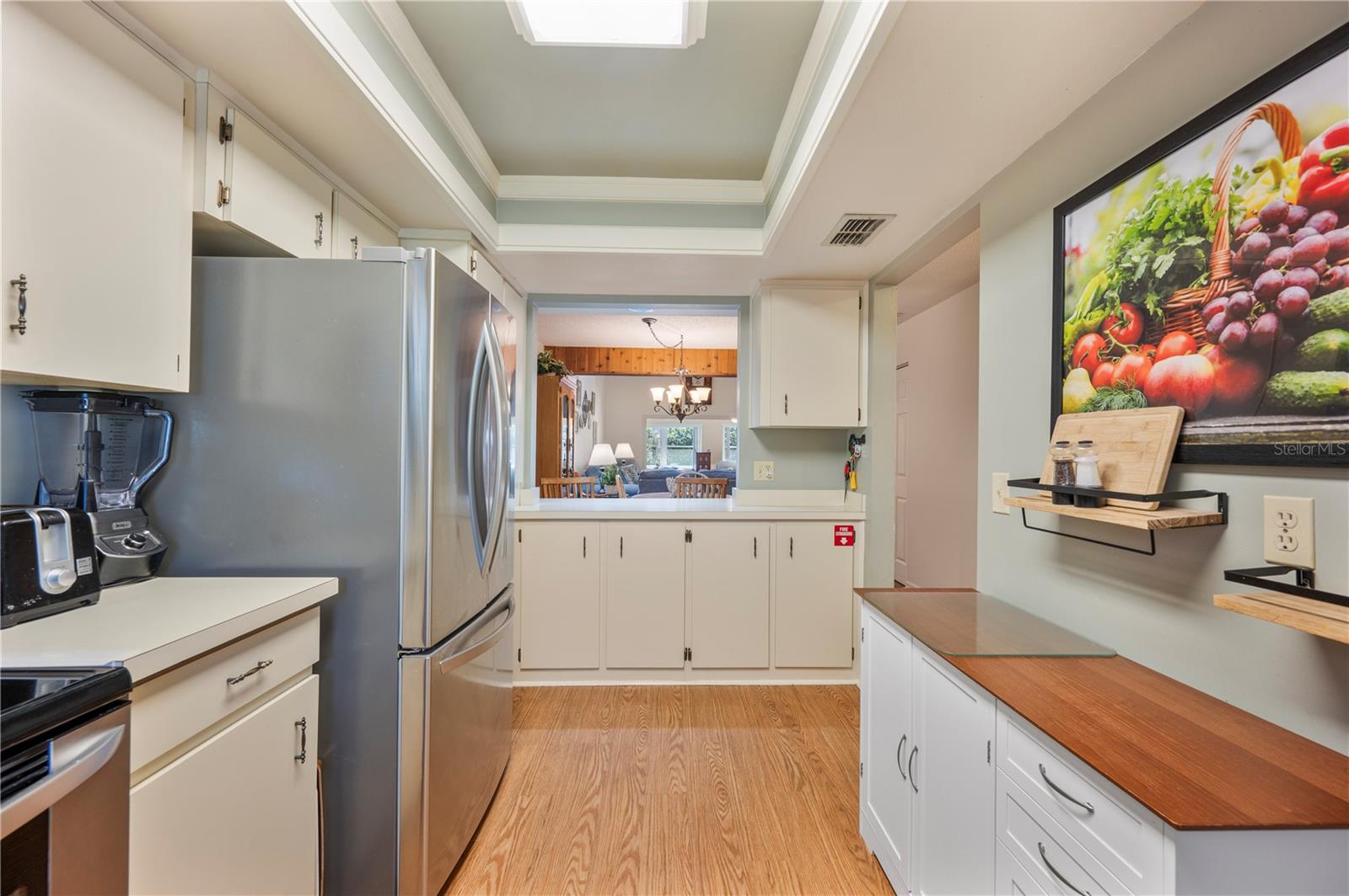 Image 10 of 39 For 2025 Sylvester Road Rr2