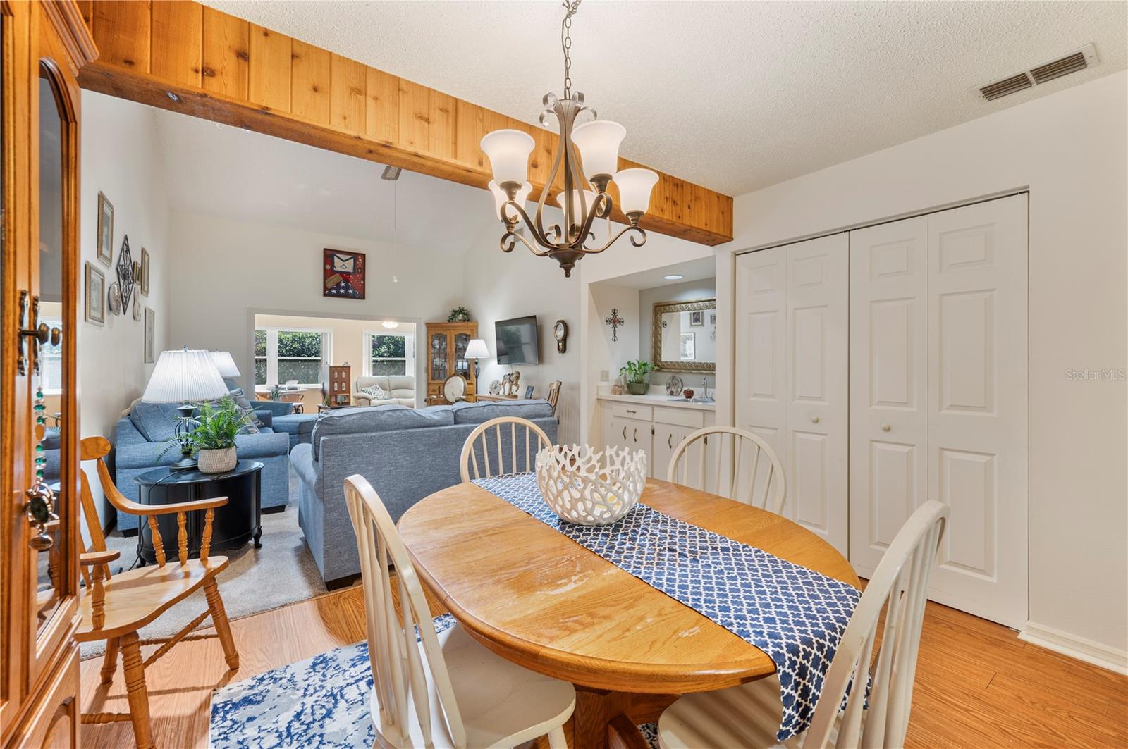 Image 12 of 39 For 2025 Sylvester Road Rr2