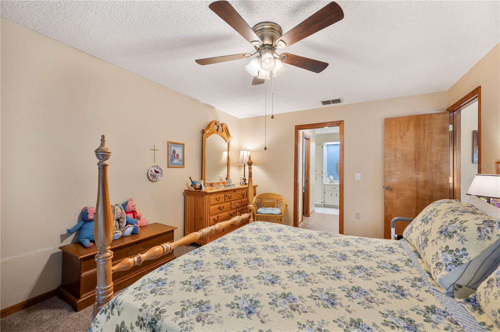 Image 18 of 39 For 2025 Sylvester Road Rr2