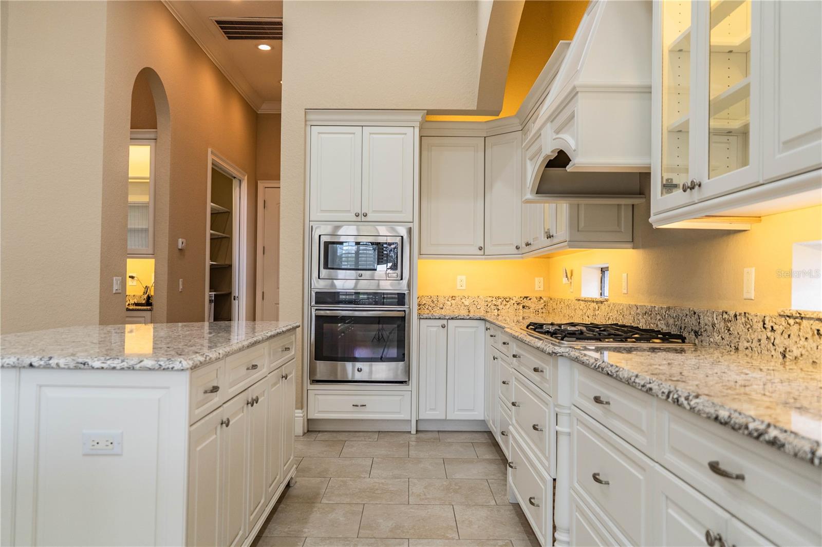 Image 26 of 74 For 2968 Sanctuary Circle