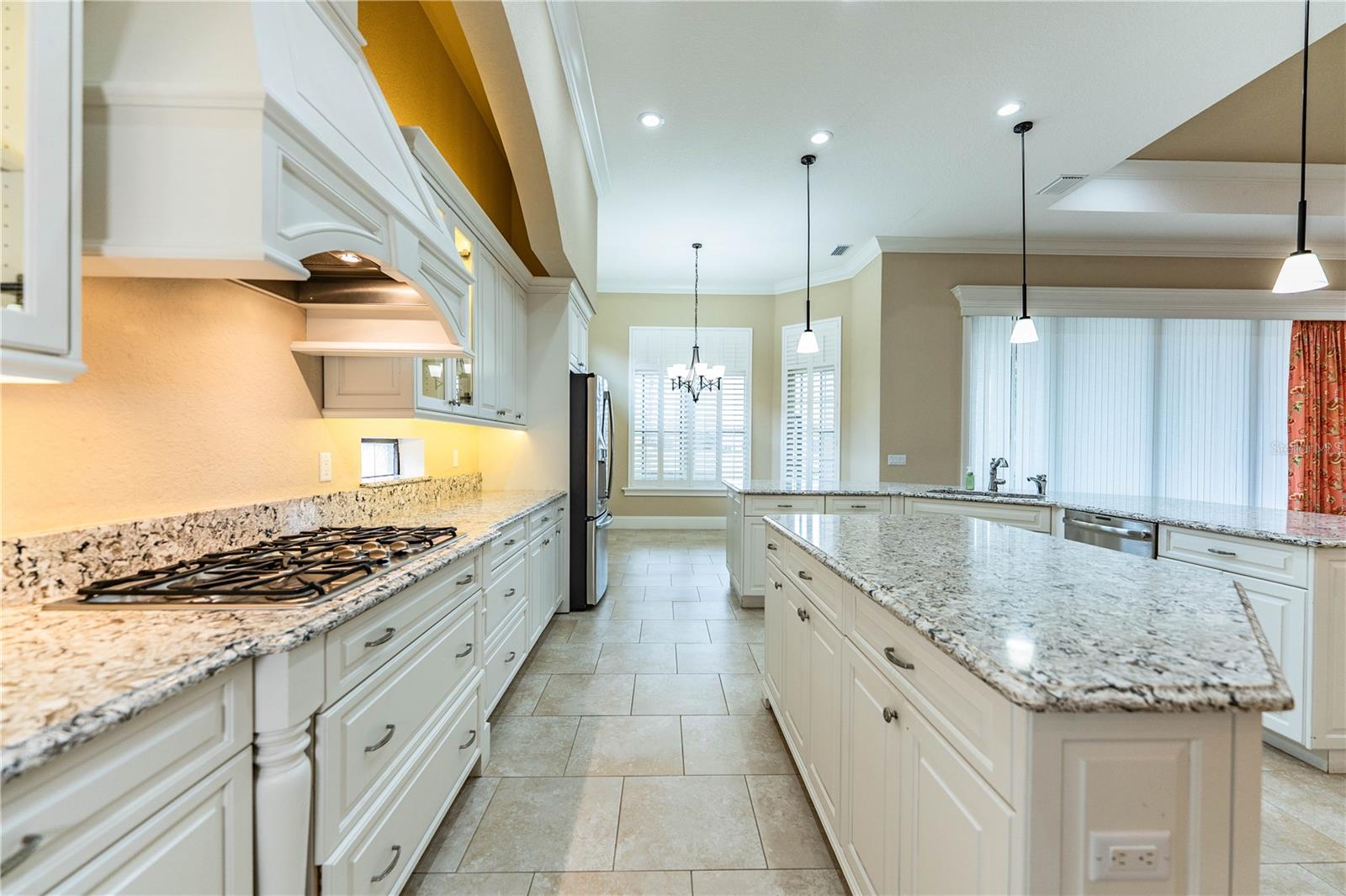 Image 31 of 74 For 2968 Sanctuary Circle