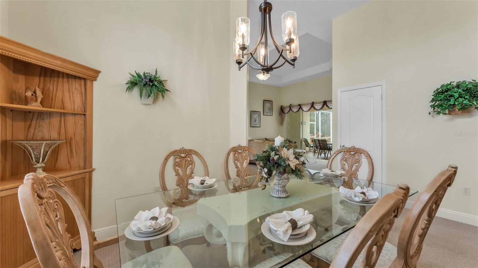 Image 12 of 68 For 345 Barbera Drive