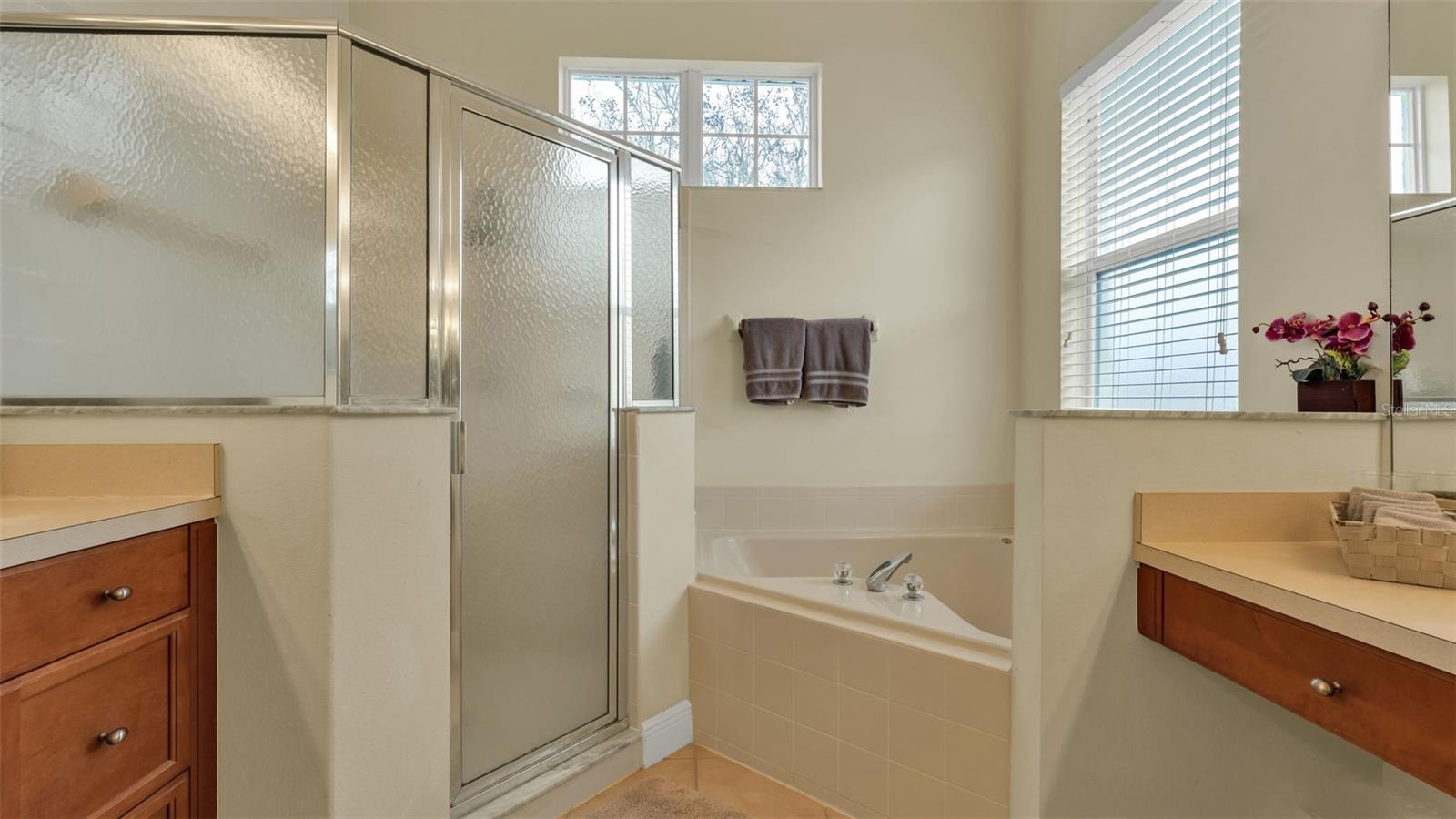 Image 27 of 68 For 345 Barbera Drive