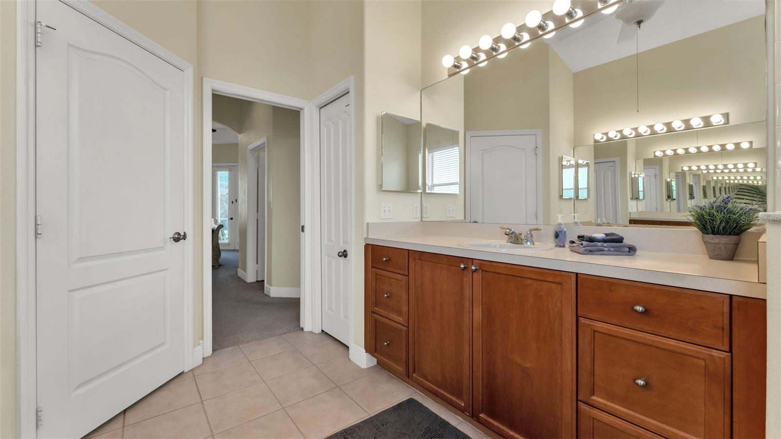 Image 28 of 68 For 345 Barbera Drive