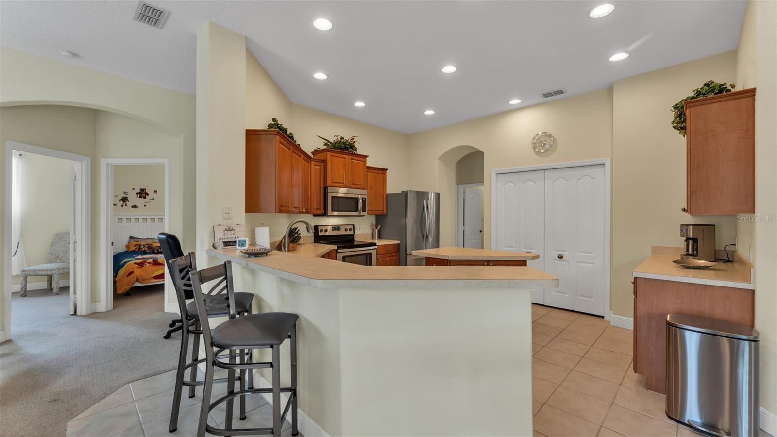 Image 35 of 68 For 345 Barbera Drive