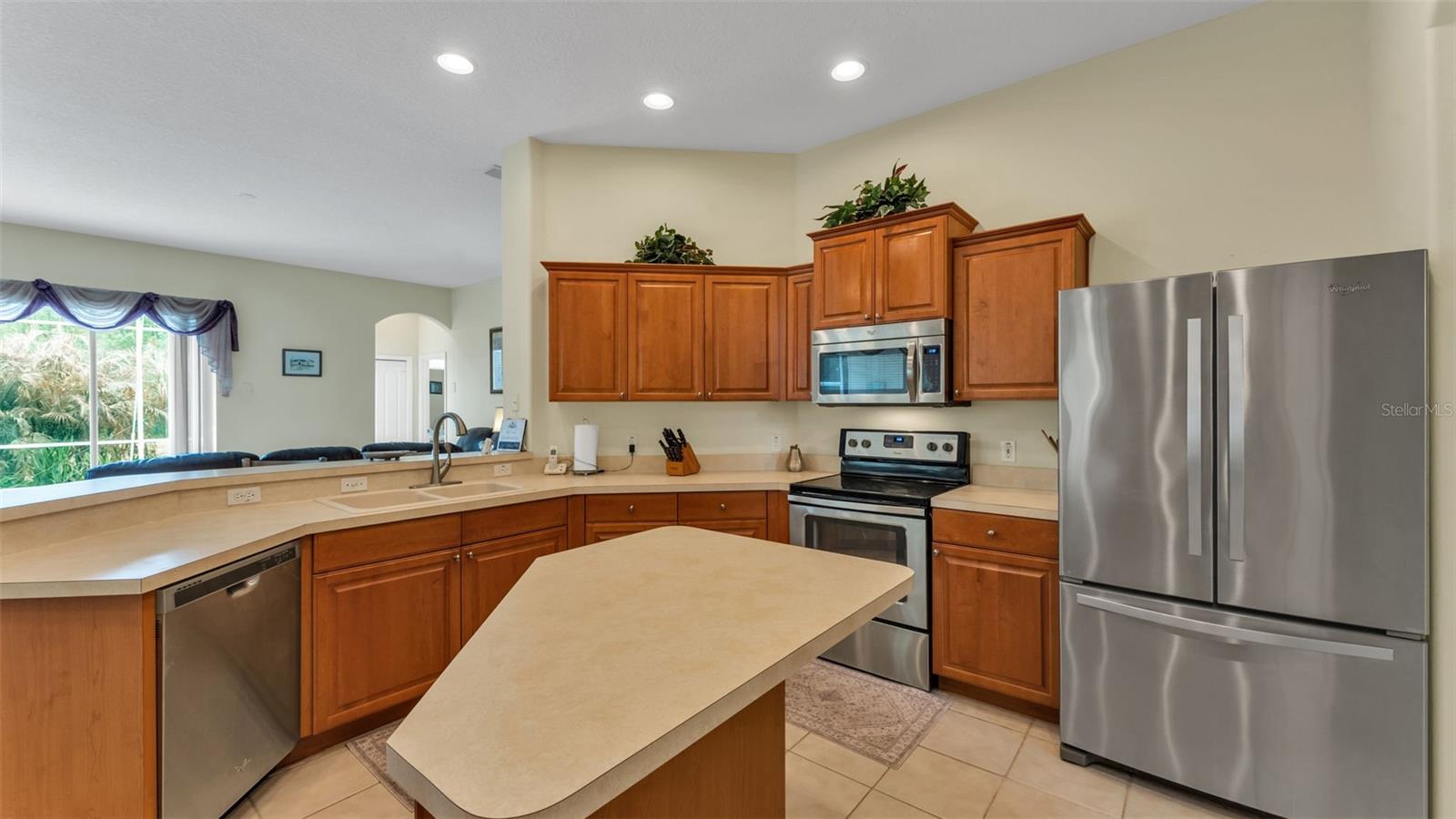 Image 38 of 68 For 345 Barbera Drive