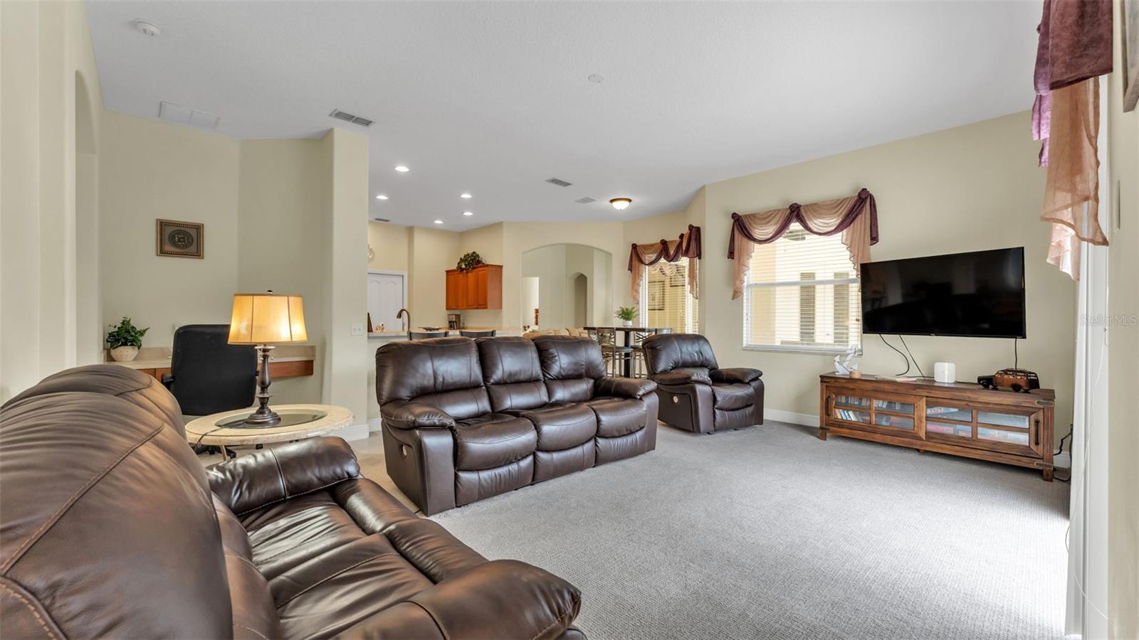 Image 43 of 68 For 345 Barbera Drive