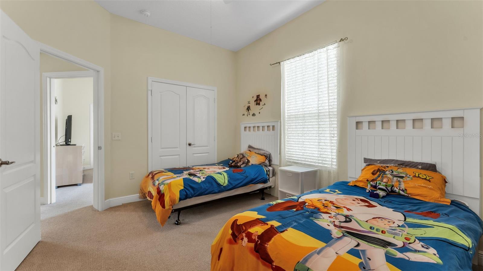 Image 50 of 68 For 345 Barbera Drive