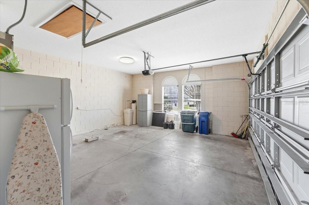 Image 38 of 60 For 3357 Grenville Drive