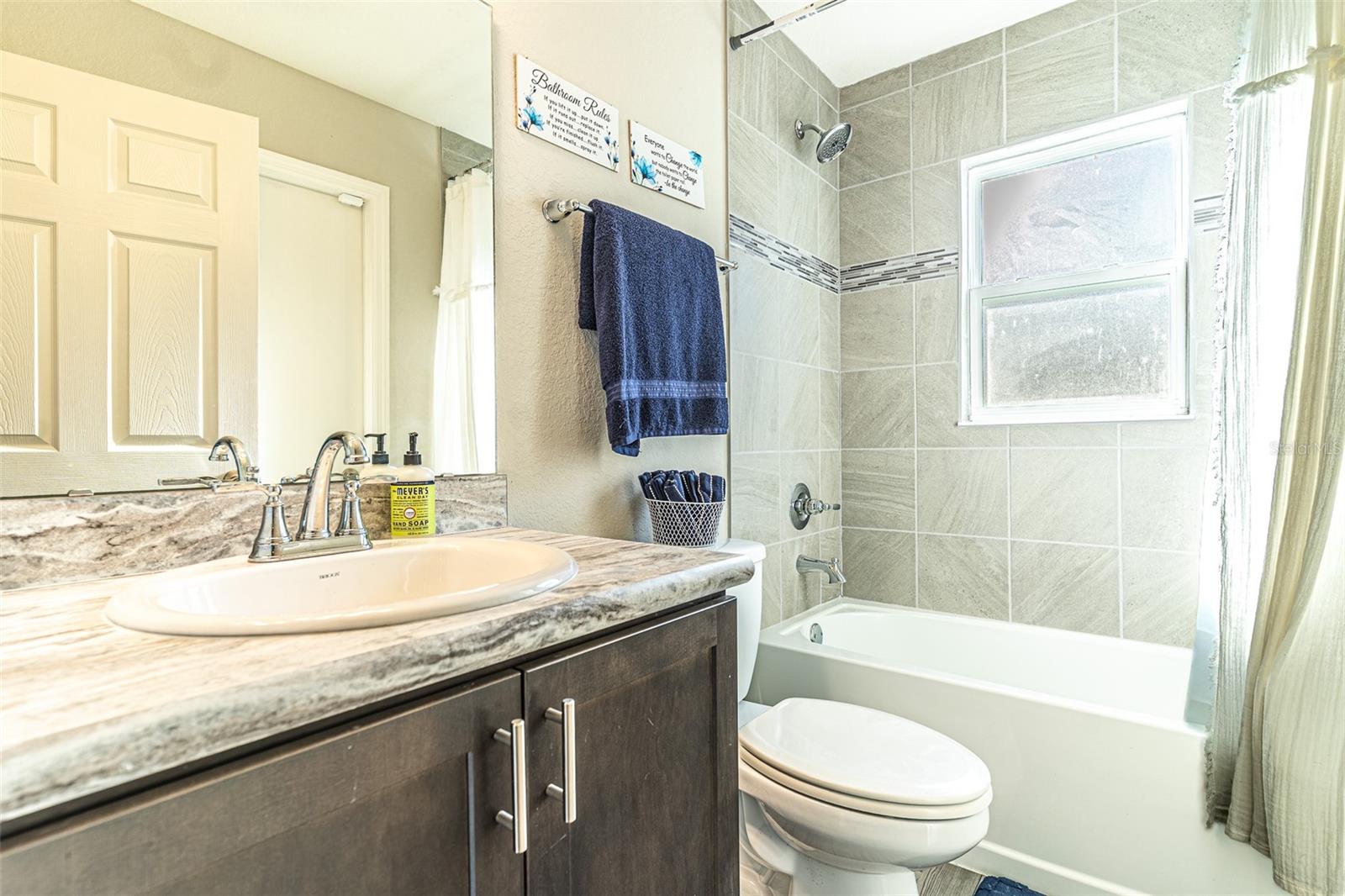 Image 13 of 29 For 1097 Sandpiper Loop