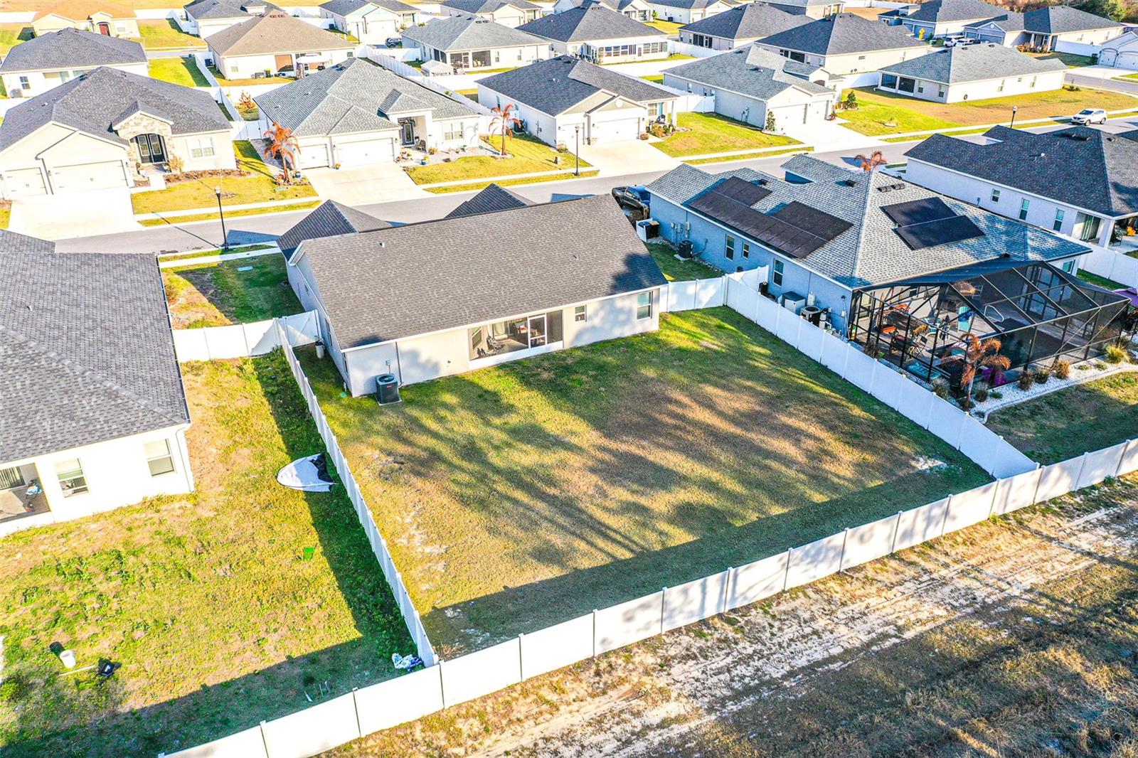 Image 19 of 29 For 1097 Sandpiper Loop