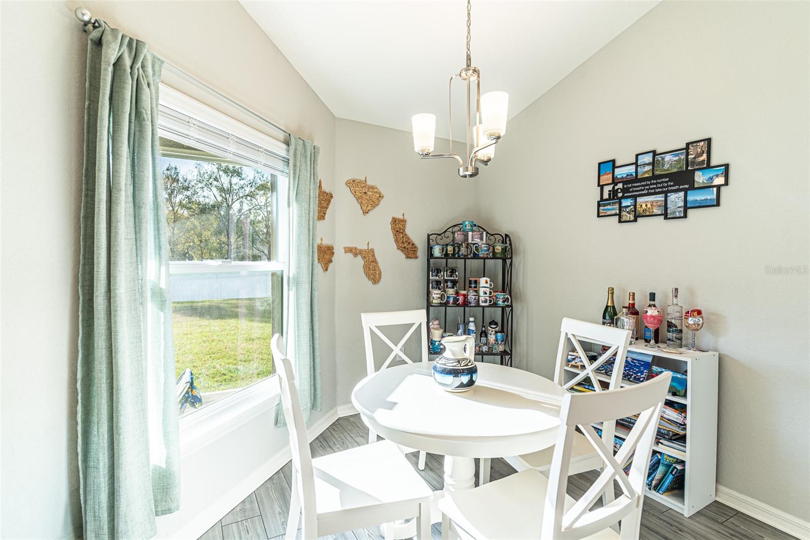 Image 6 of 29 For 1097 Sandpiper Loop