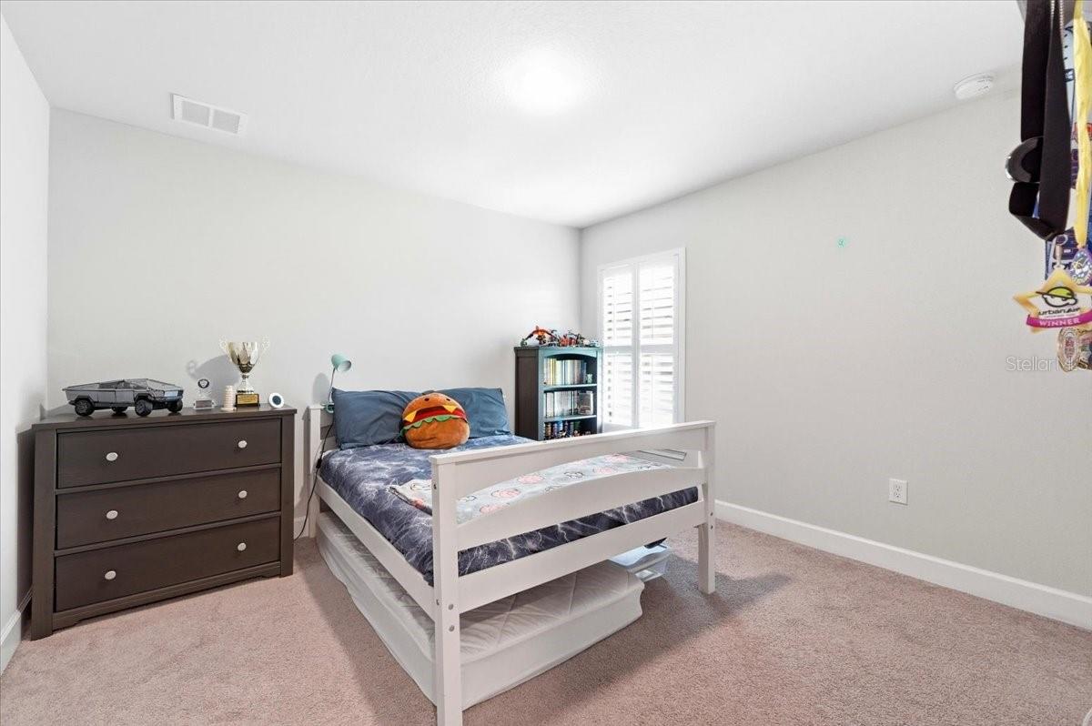 Image 52 of 66 For 331 Crescent Ridge Road