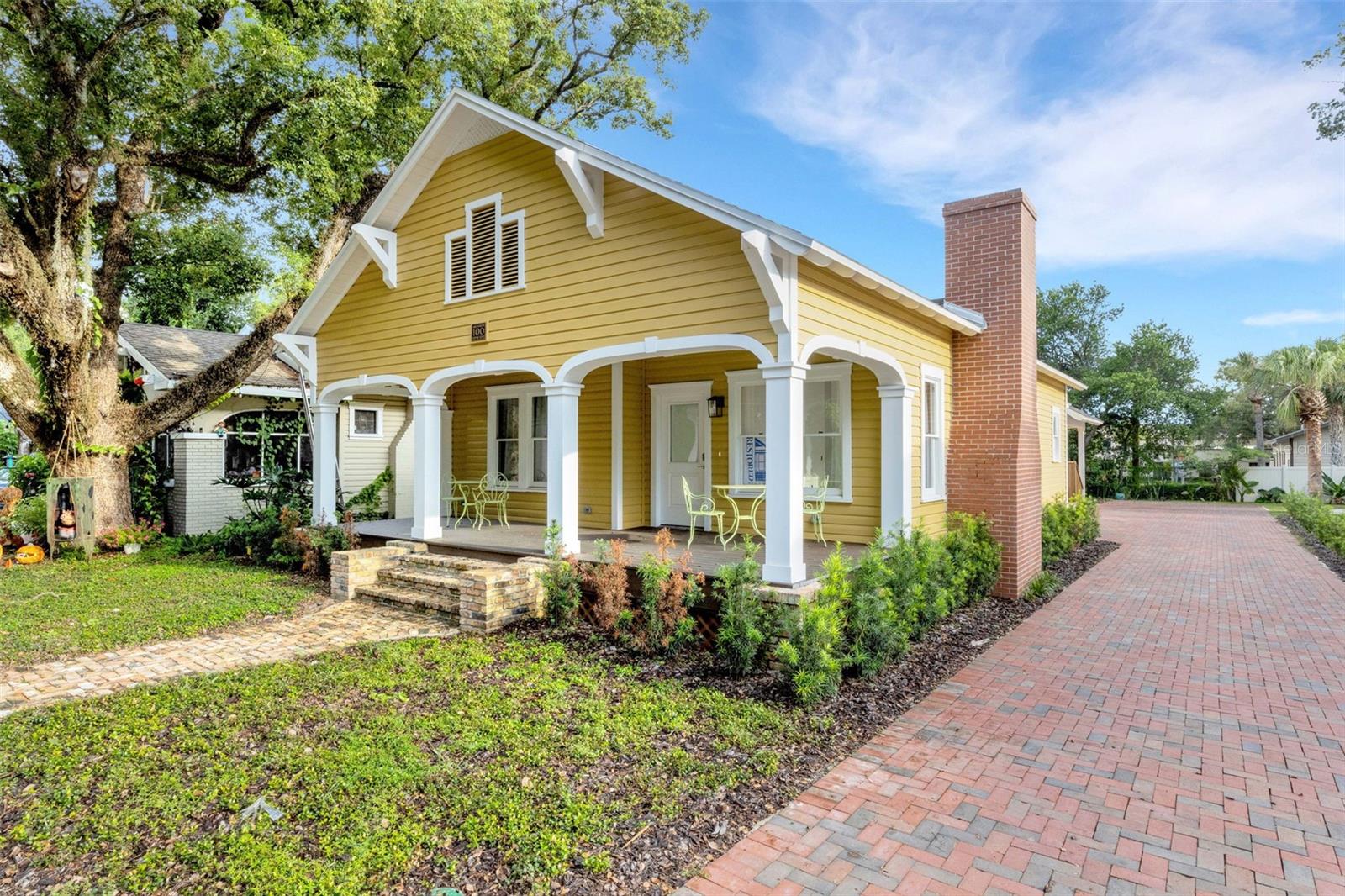 Image 38 of 51 For 711 Lime Street