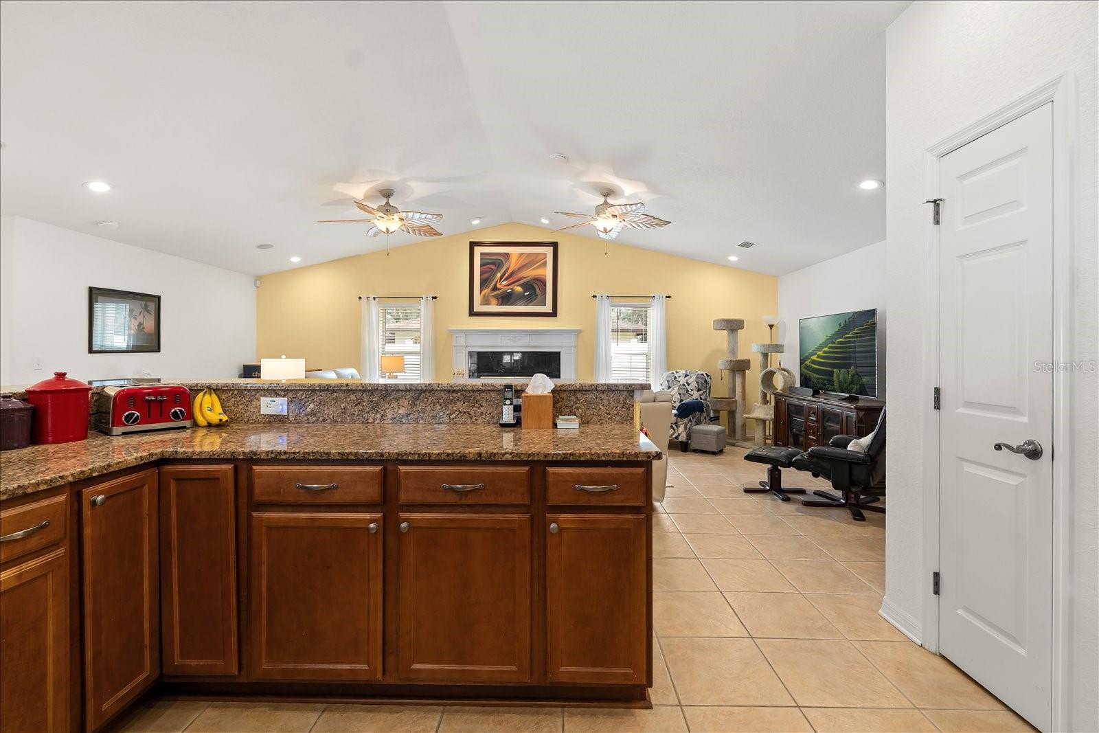 Image 16 of 36 For 1254 Timberidge Loop S