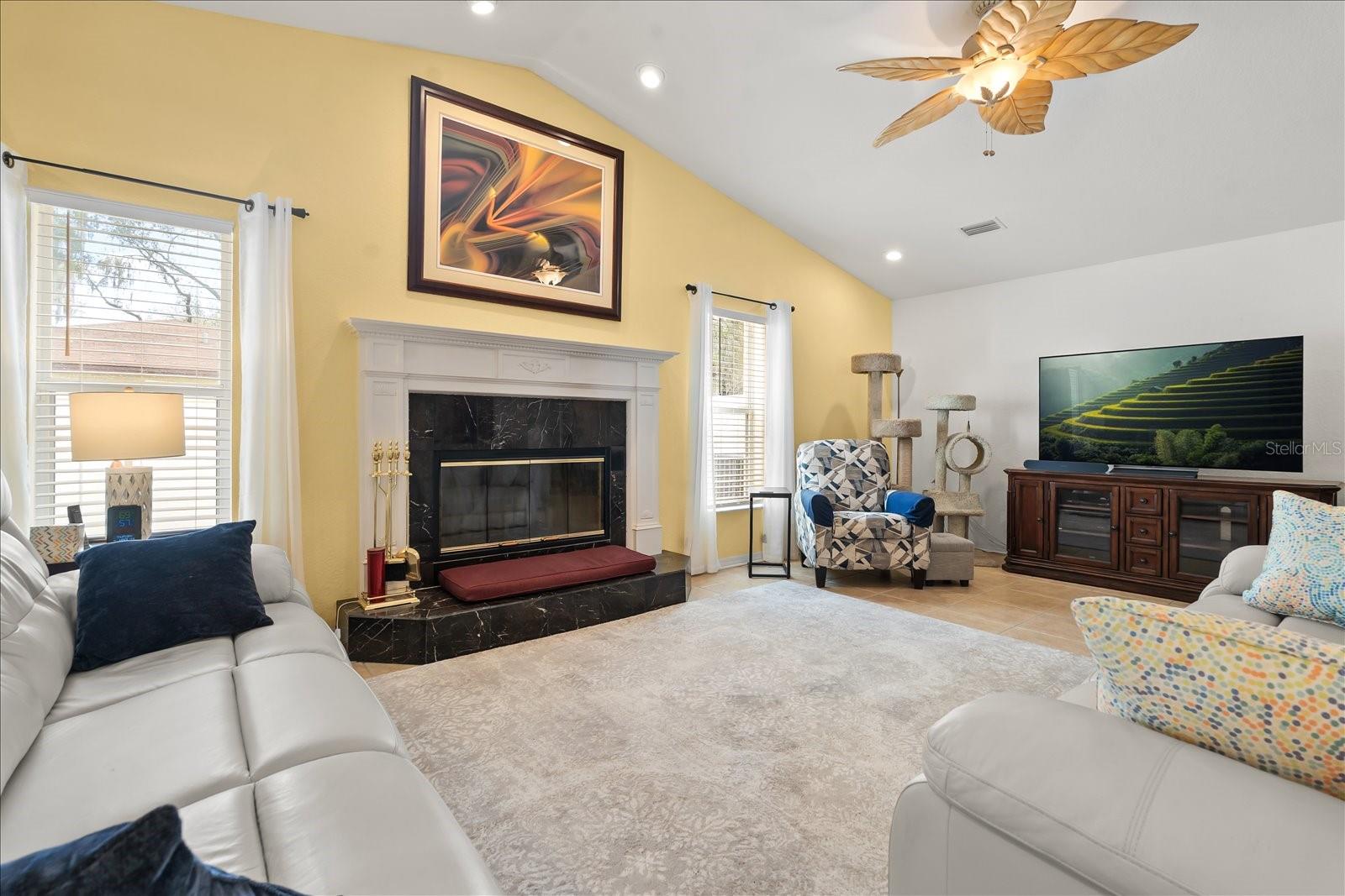 Image 3 of 36 For 1254 Timberidge Loop S