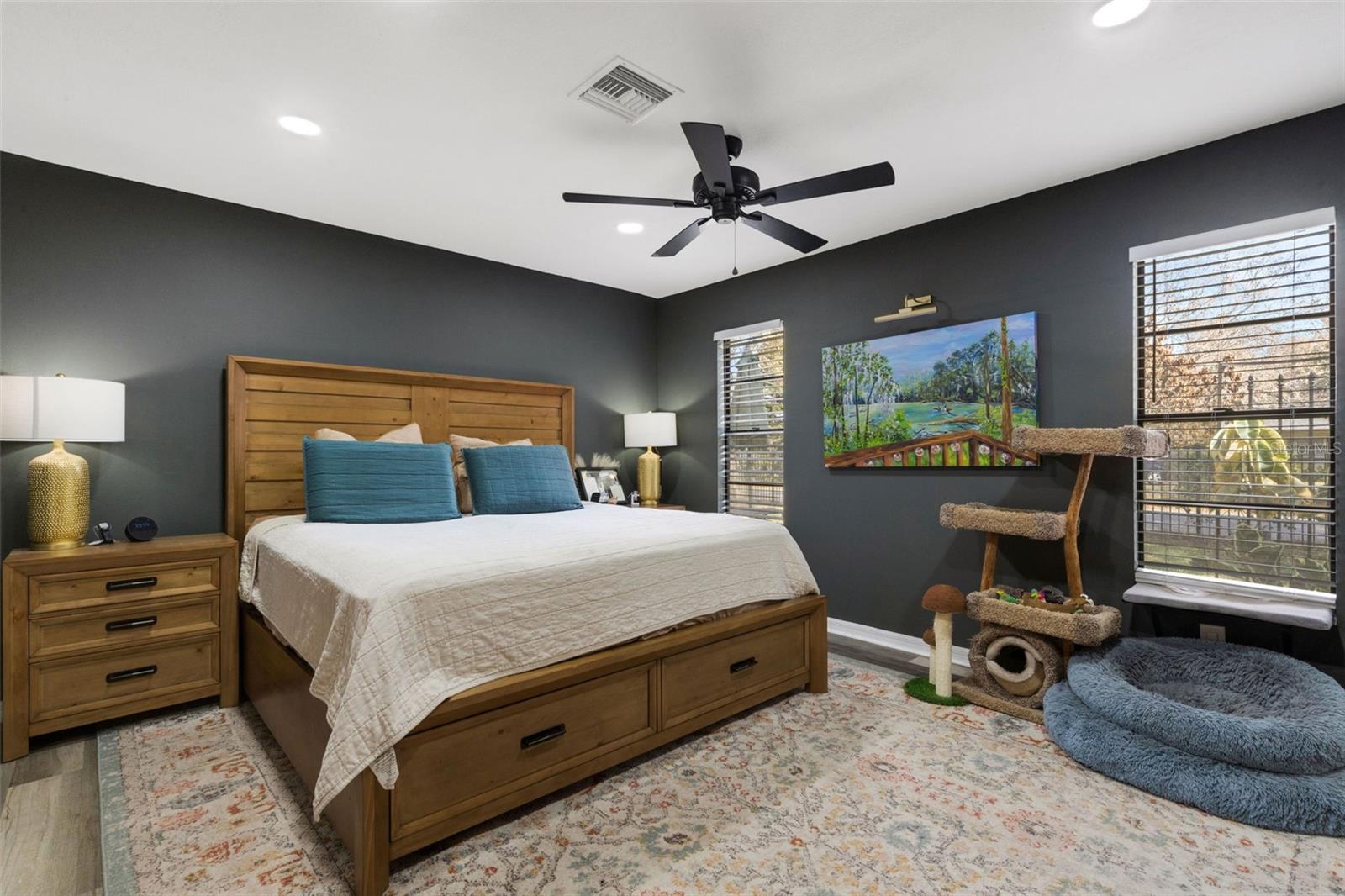 Image 17 of 47 For 1522 Eckart Drive