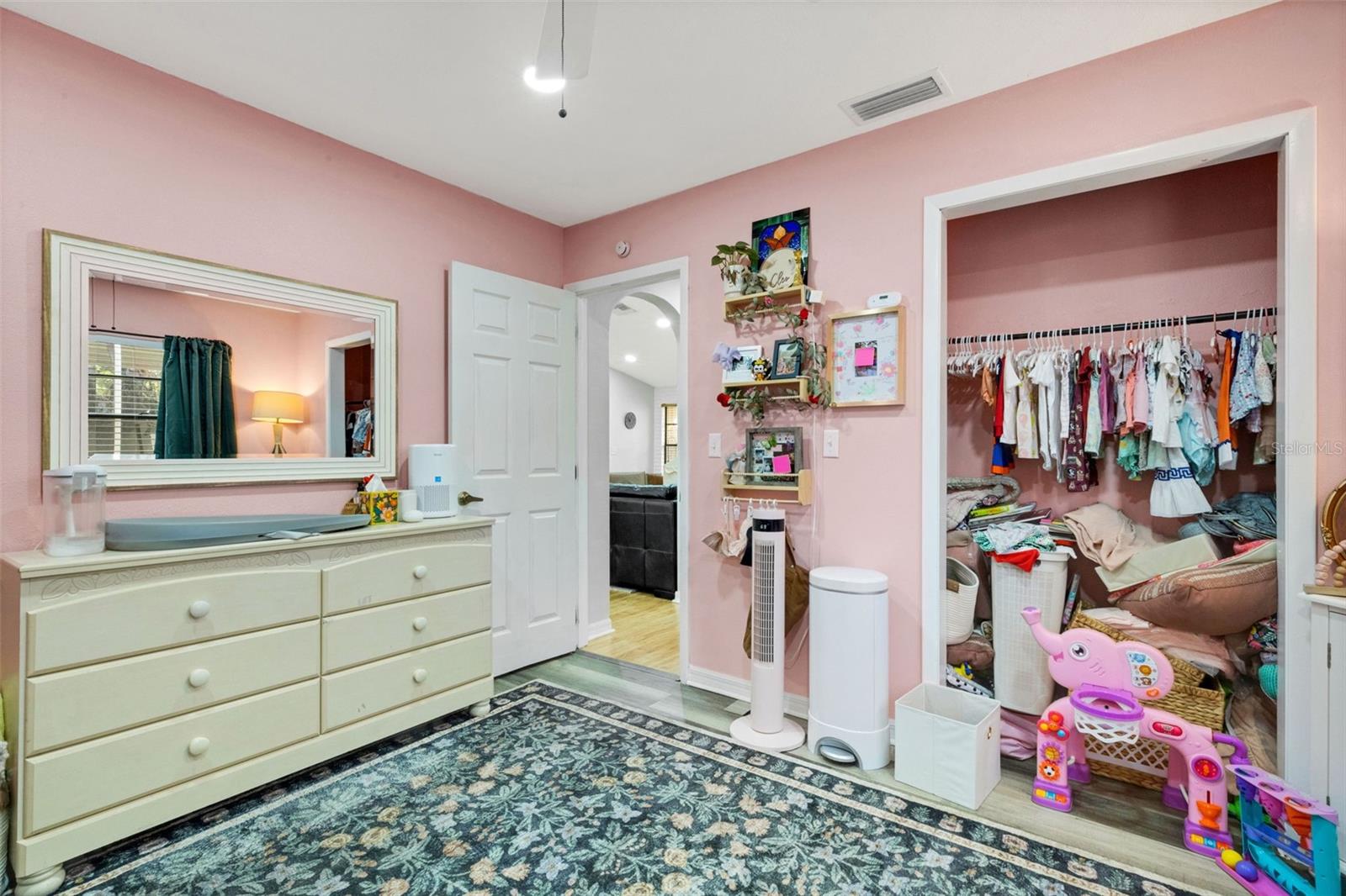 Image 26 of 47 For 1522 Eckart Drive