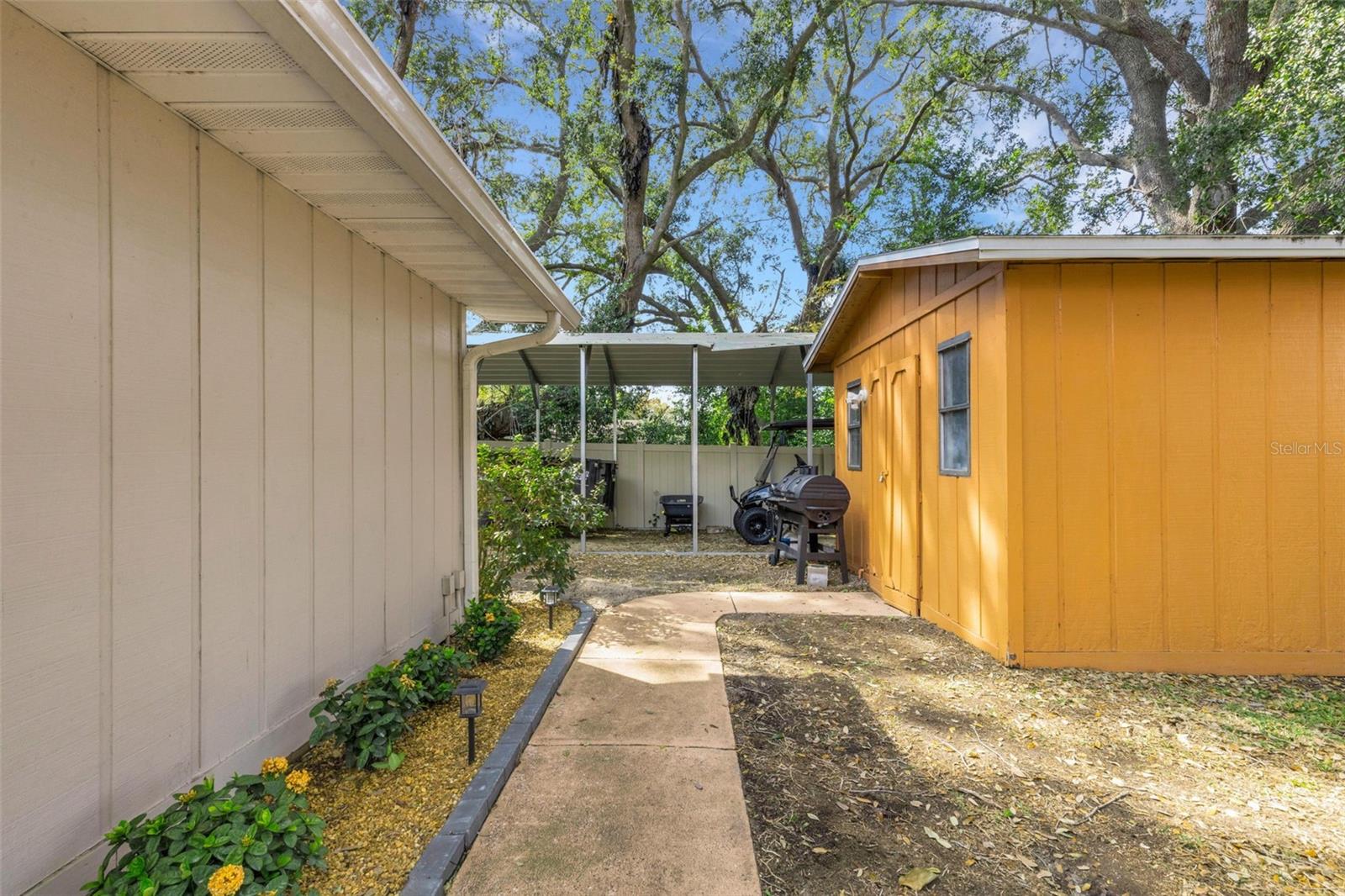 Image 30 of 47 For 1522 Eckart Drive