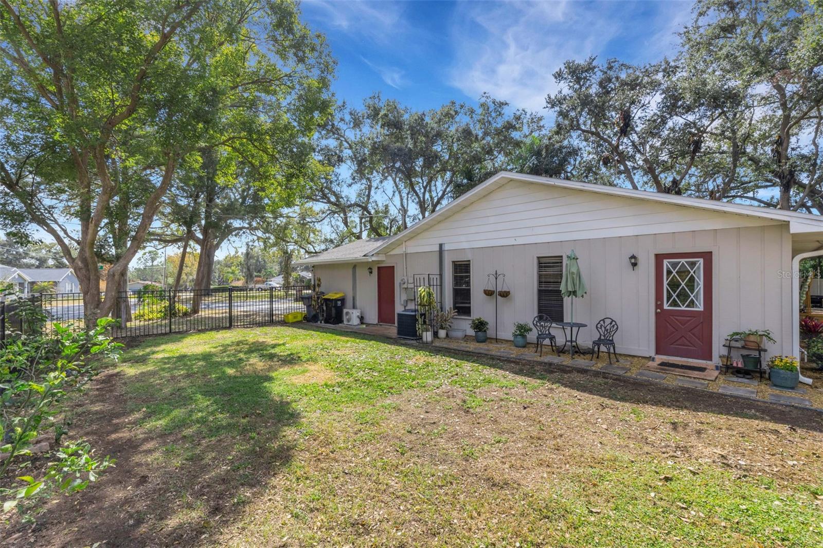 Image 43 of 47 For 1522 Eckart Drive