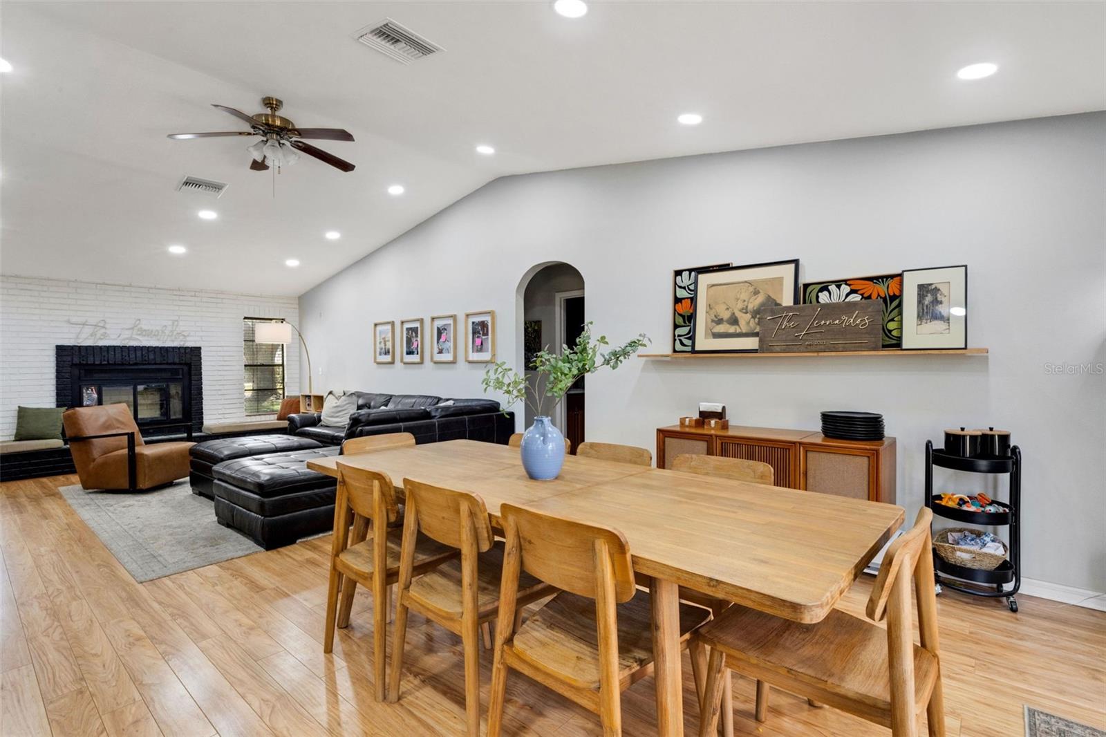 Image 8 of 47 For 1522 Eckart Drive