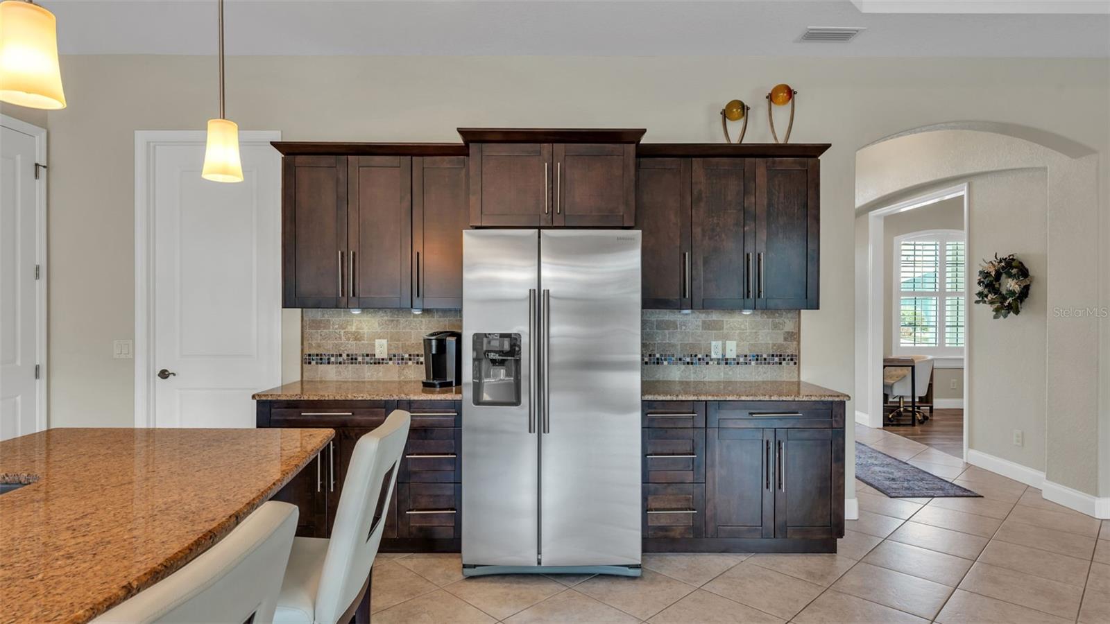 Image 17 of 63 For 7113 Highlands Creek Avenue