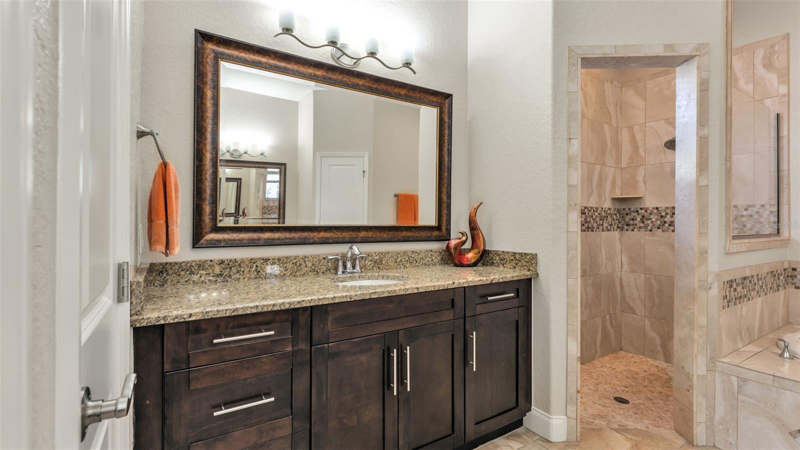 Image 34 of 63 For 7113 Highlands Creek Avenue