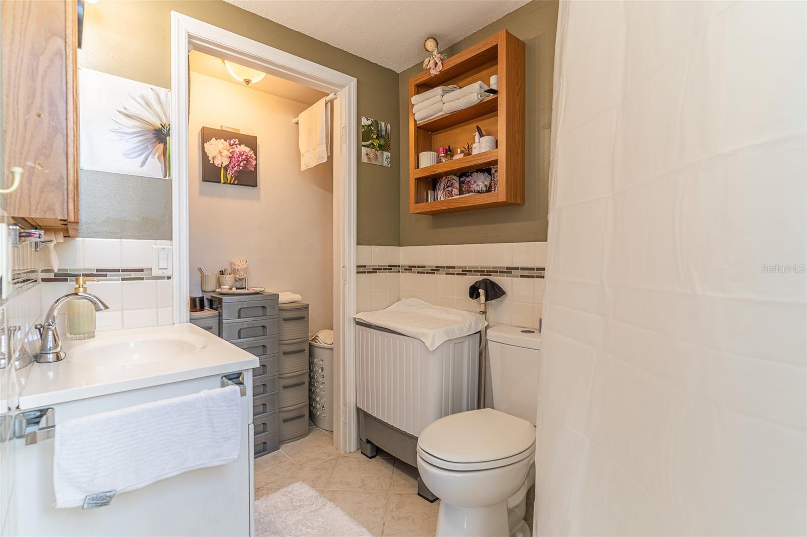 Image 12 of 43 For 130 Ribbon Parkway