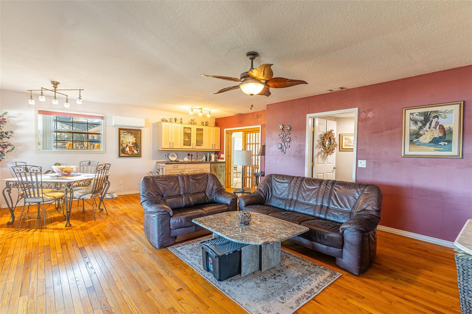 Image 17 of 43 For 130 Ribbon Parkway