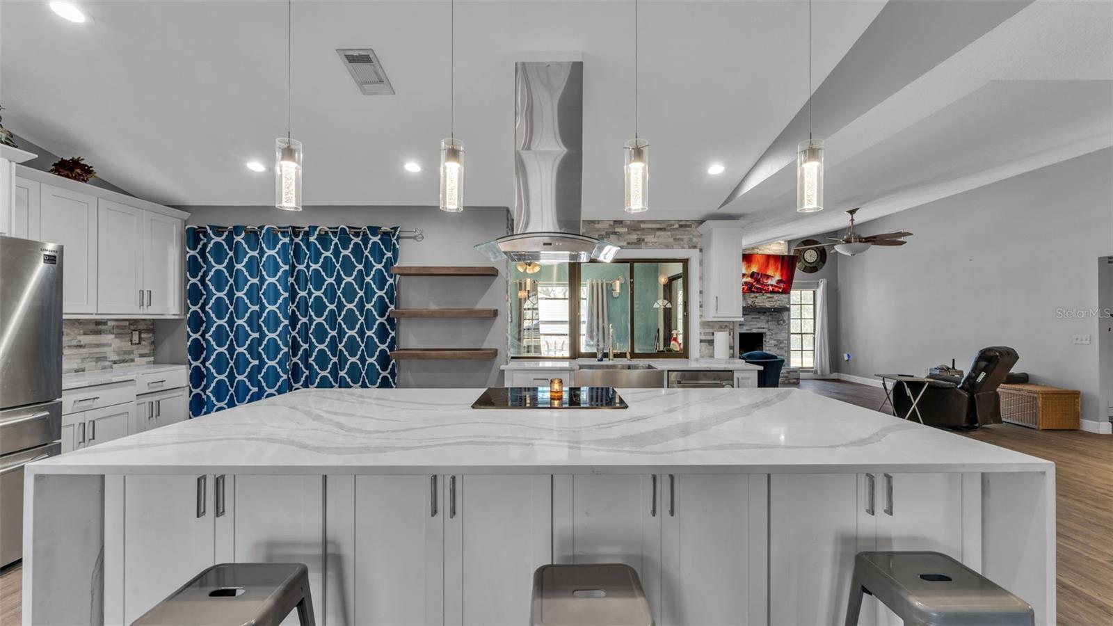 Image 6 of 31 For 6231 Forestwood Drive W