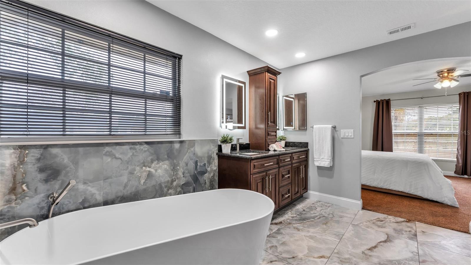 Image 26 of 49 For 7729 Lake Andrea Circle