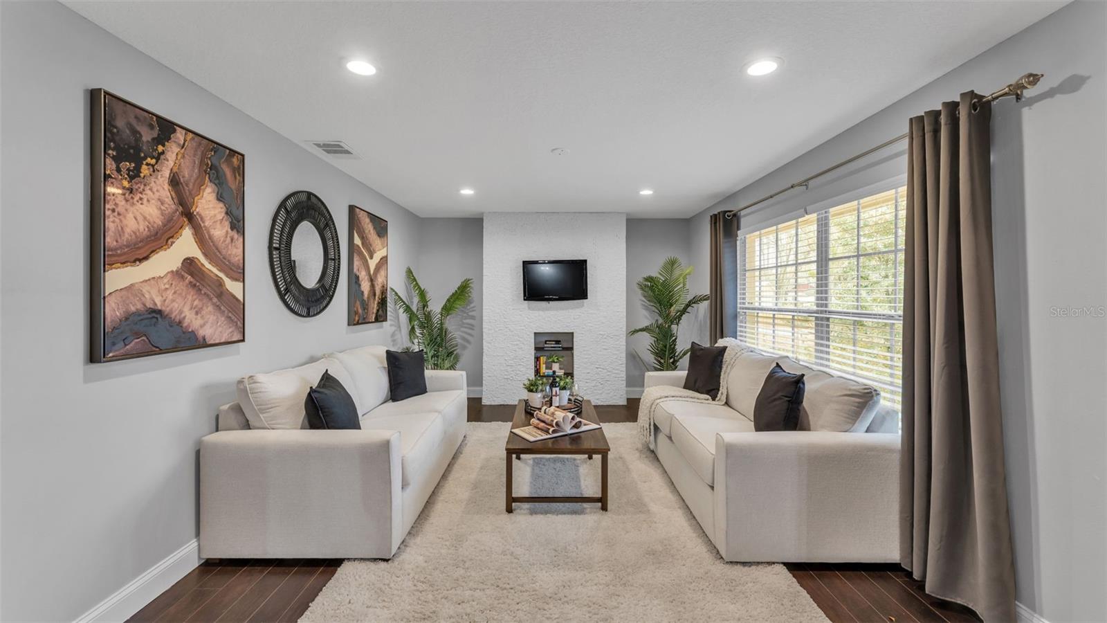 Image 7 of 49 For 7729 Lake Andrea Circle