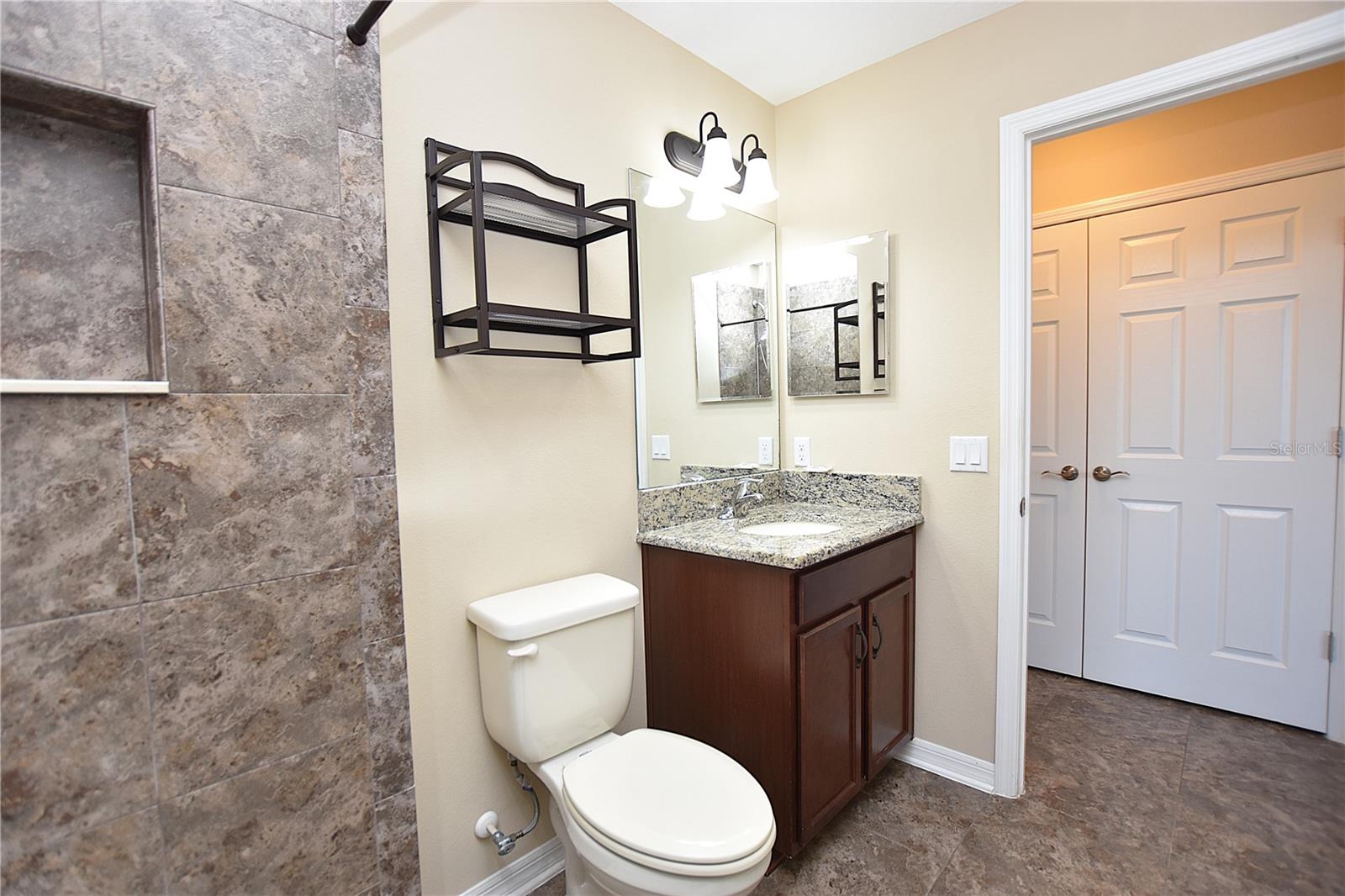 Image 43 of 80 For 3949 Aquilla Drive