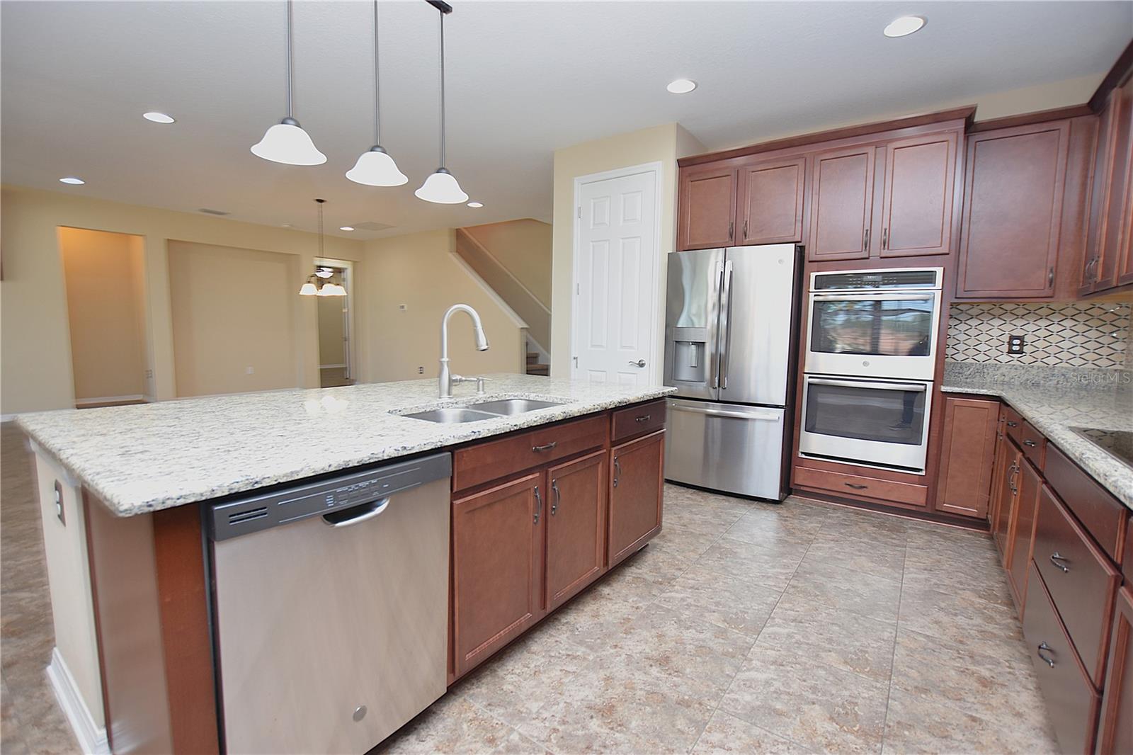 Image 7 of 80 For 3949 Aquilla Drive