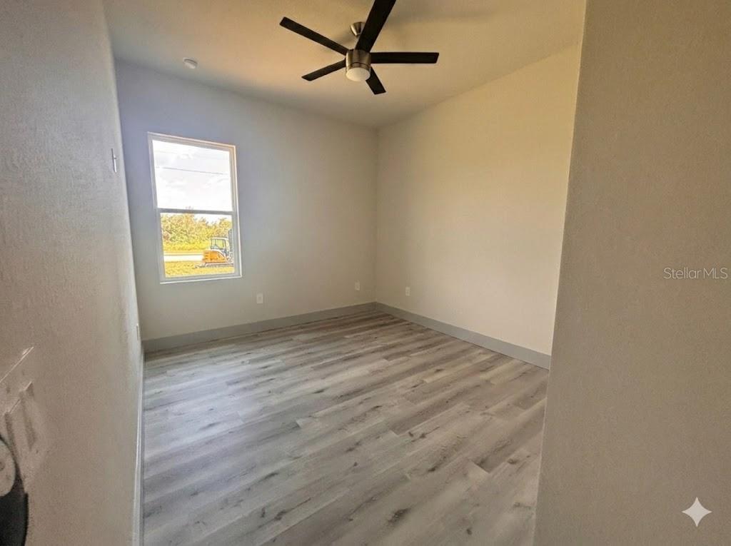 Image 11 of 15 For 8304 Welsford Road