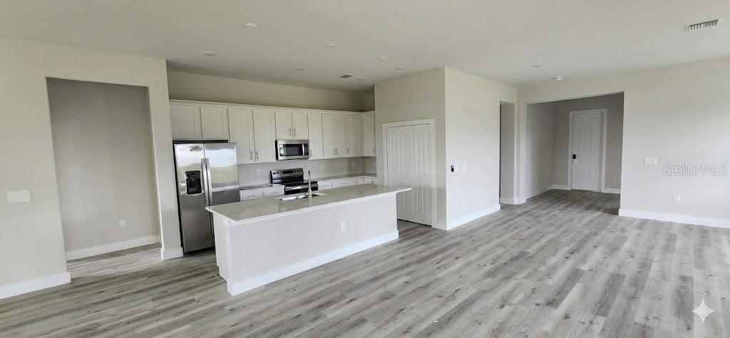 Image 7 of 15 For 8304 Welsford Road