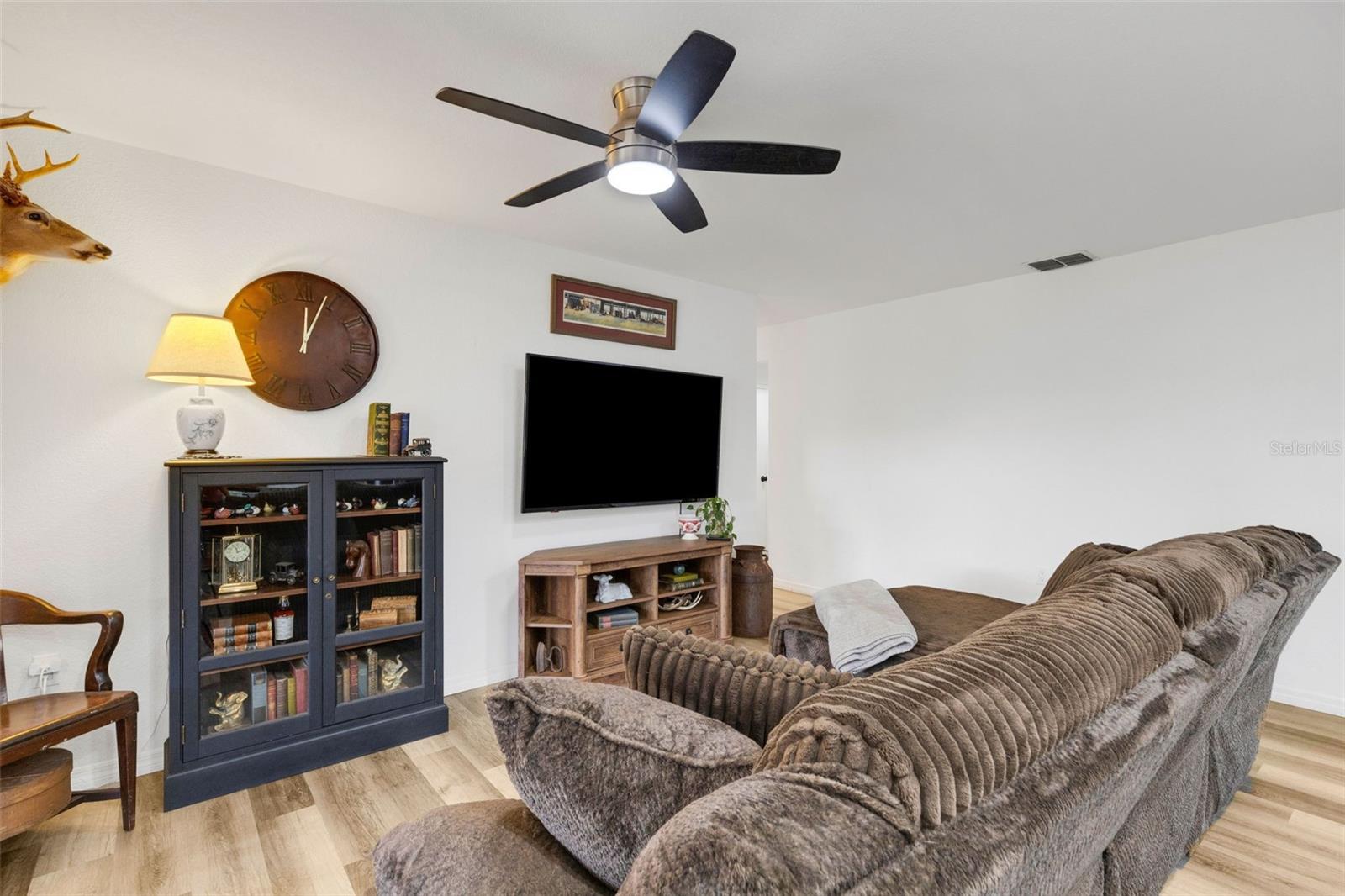 Image 3 of 51 For 2143 Noretta Lane