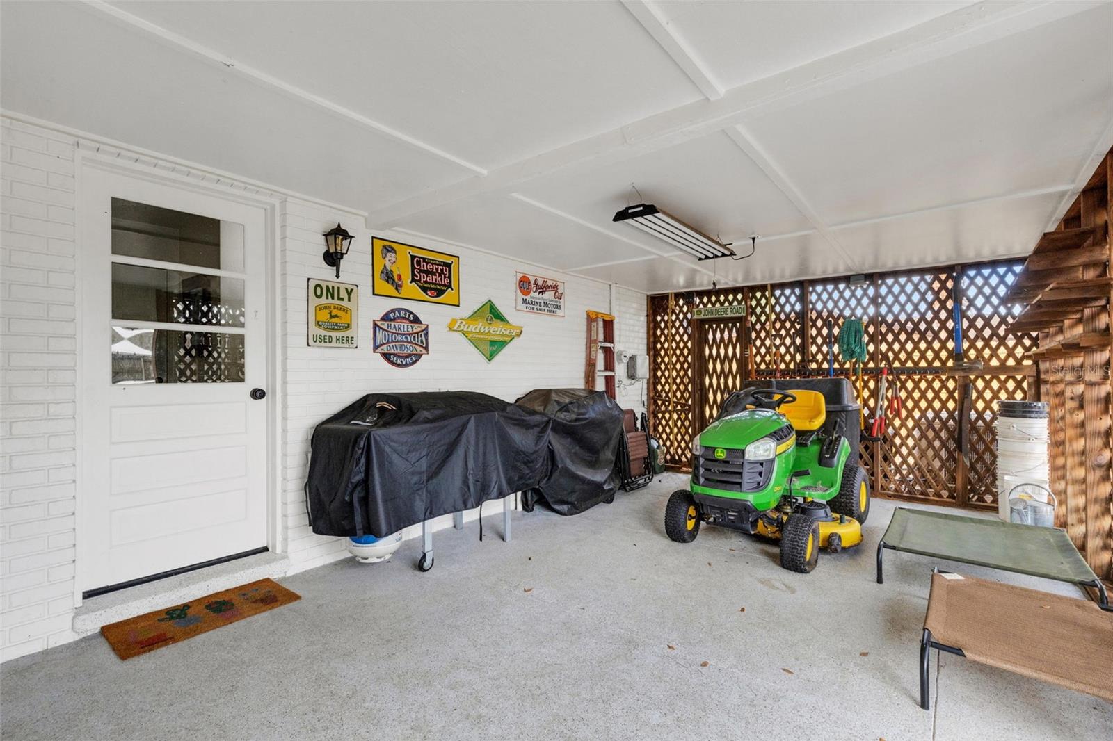 Image 37 of 51 For 2143 Noretta Lane