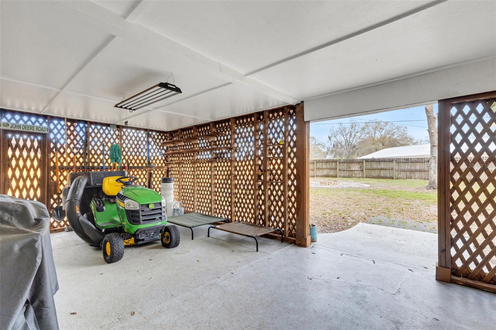 Image 38 of 51 For 2143 Noretta Lane