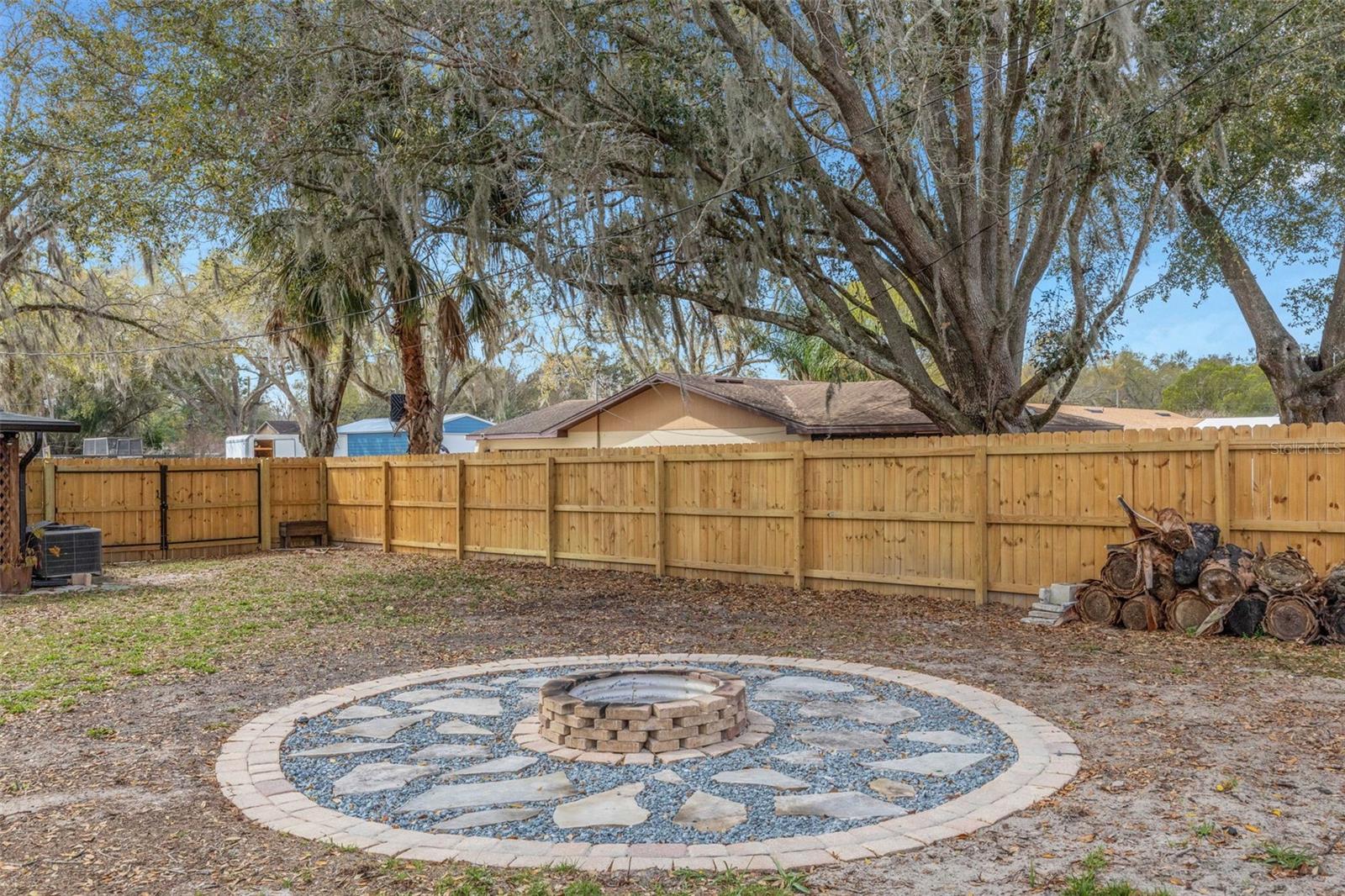 Image 40 of 51 For 2143 Noretta Lane