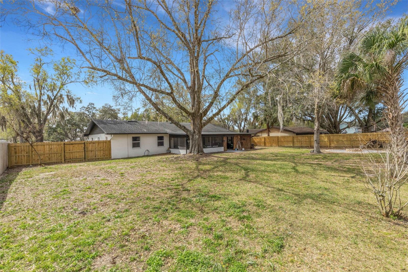 Image 41 of 51 For 2143 Noretta Lane