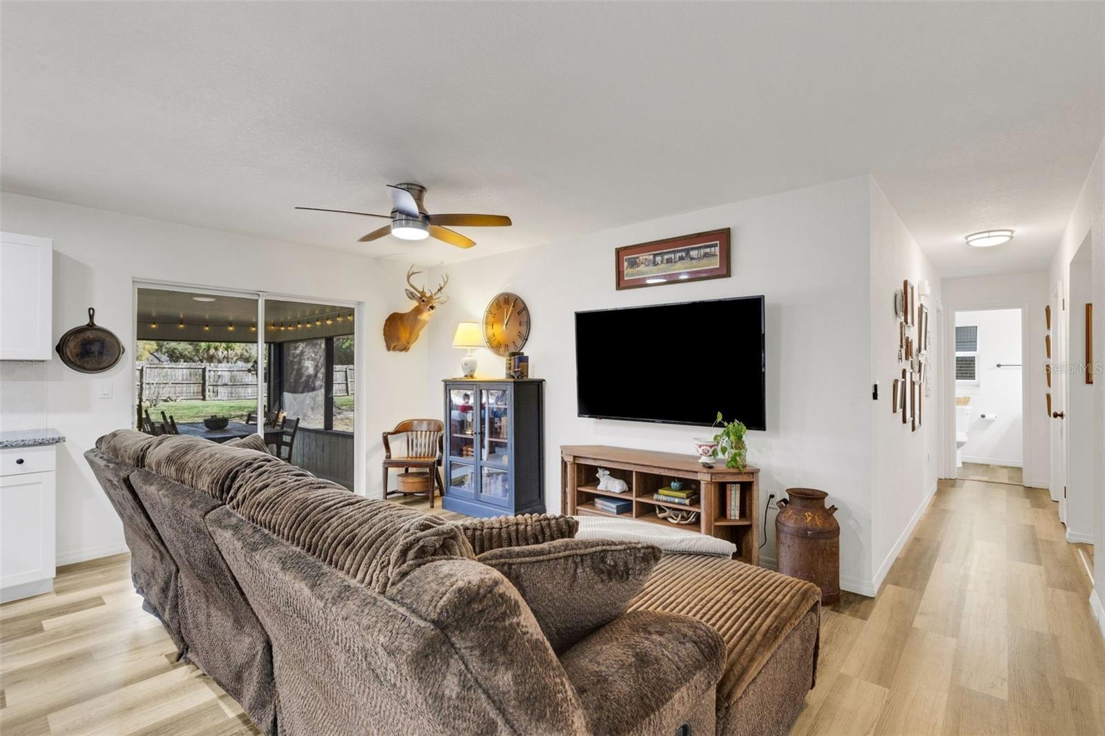 Image 6 of 51 For 2143 Noretta Lane