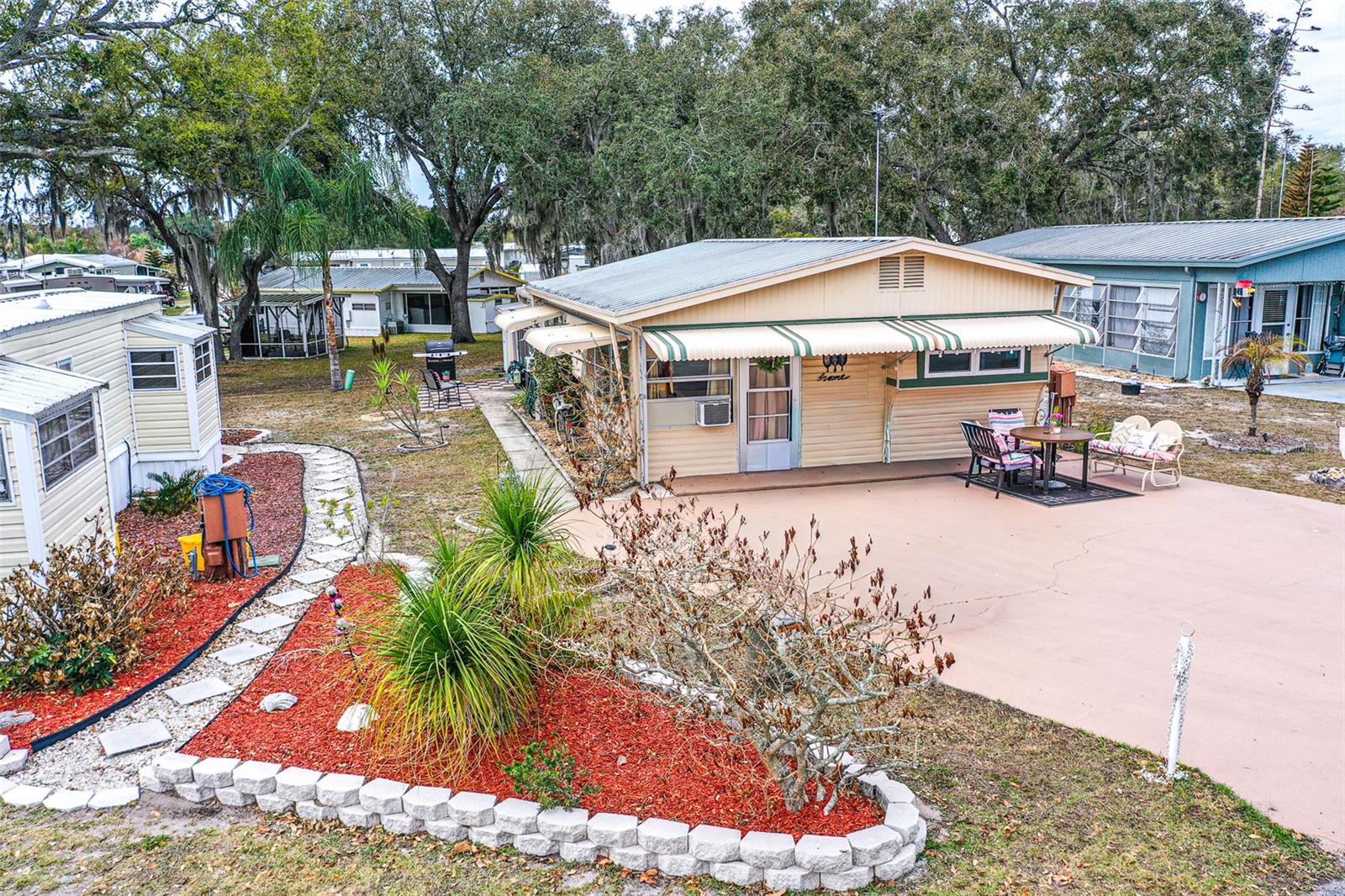 Image 15 of 43 For 77 Silversides Street